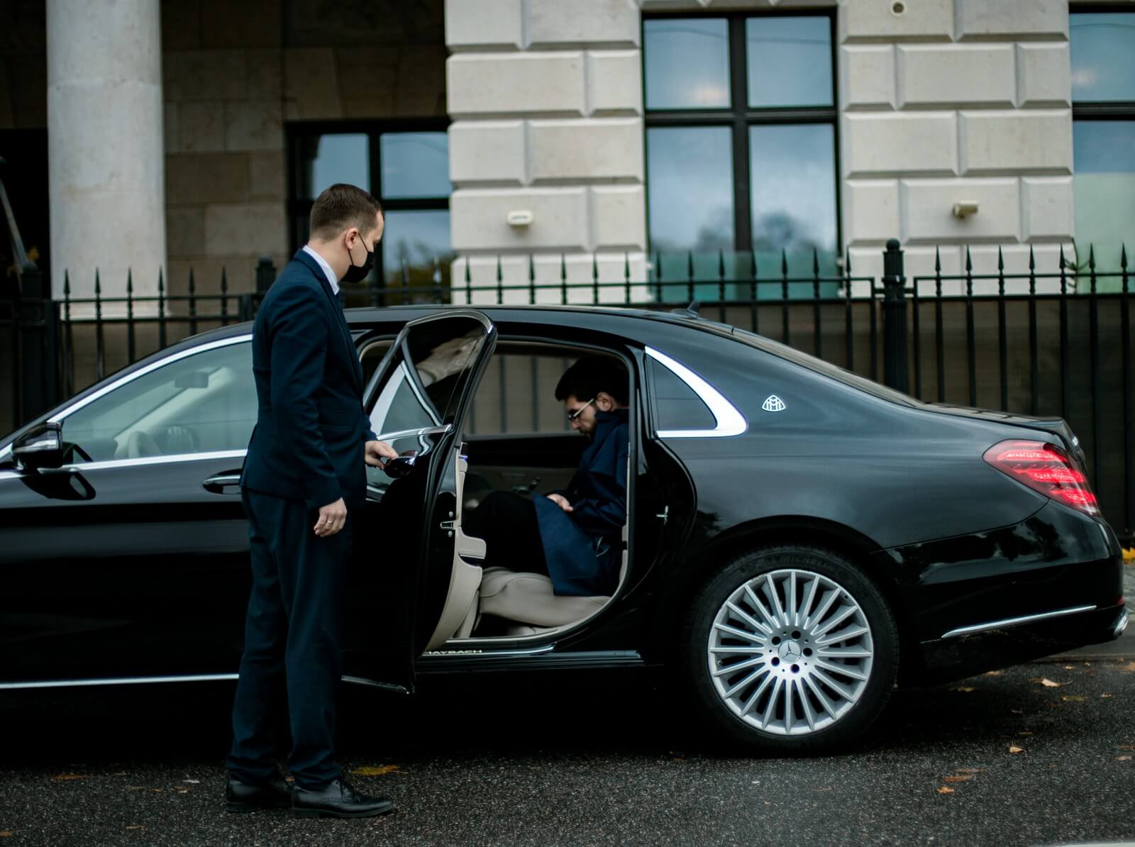 The Best Limo Services in Fort Myers with A2Z Limo